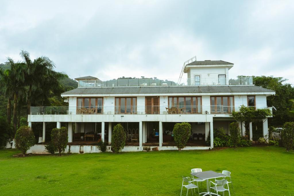 Pawna By Hangout Villas ロナバラ エクステリア 写真
